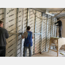 Звукоизоляция в панельном доме: что реально работает